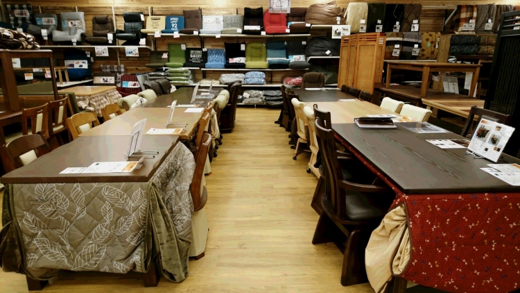 【今シーズンのおしゃれなコタツ入荷♪】