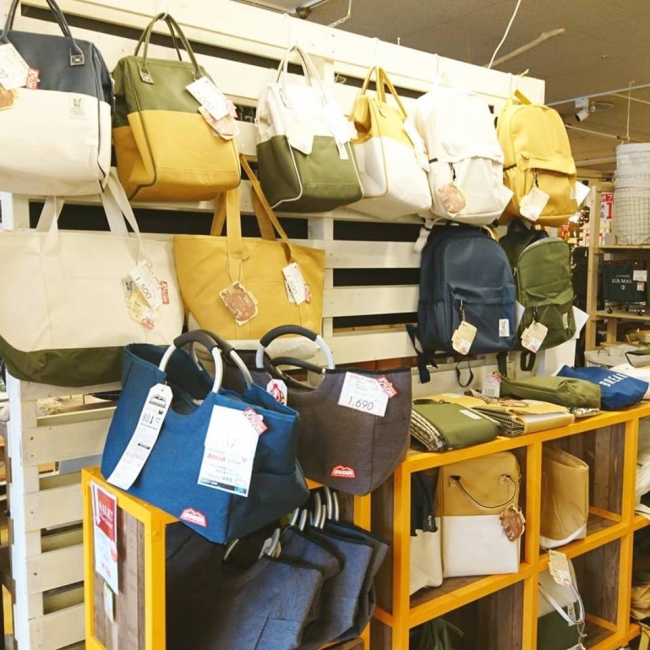 アウトドアグッズ、ぞくぞく入荷中！