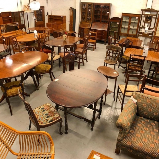 【英国アンティーク・ヴィンテージ家具全品30%OFF】