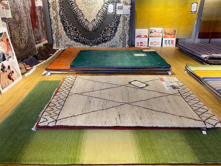 【与次郎店】ハグみじゅうたん展＆ウール絨毯特価市