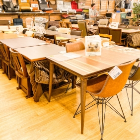 今シーズンこたつ続々入荷中！
