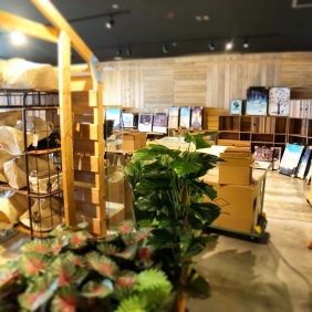 初商企画【雑貨半額市】準備中です！