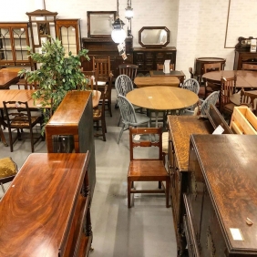 【英国アンティーク・ヴィンテージ家具全品30%OFF】