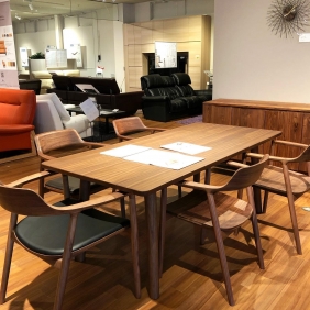 与次郎店3階【マルニコレクション】展示スタート！