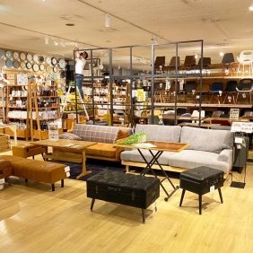 与次郎店2階フロア営業再開のお知らせ